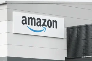 Judge refuses Amazon dismissal bid over delivery driver lawsuit