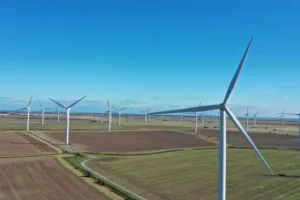 SSE lifts full-year earnings outlook again despite widening renewables shortfall