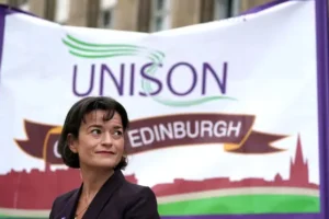Union urges local government members to reject 5% pay offer