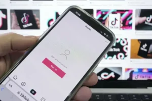 Australia bans TikTok from federal government devices