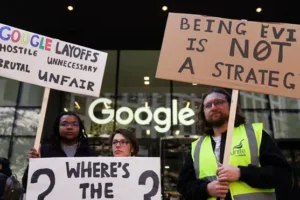 Unite Google workers strike outside London HQ over alleged ‘appalling treatment’