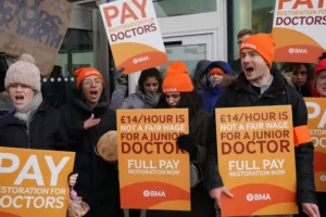 Emergency care to be prioritised during junior doctors’ strike, says NHS England