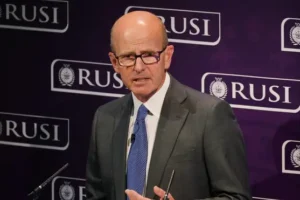 GCHQ chief warns ministers at Cabinet meeting of AI risks