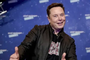 Elon Musk ‘personally paying’ to keep blue ticks on some verified Twitter users