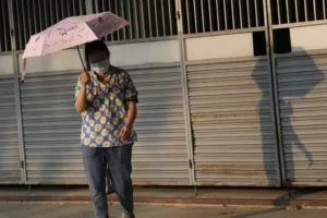 Heatwave in Thailand prompts warning to stay indoors