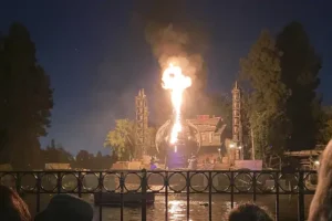 Disneyland visitors in shock after dragon show goes up in flames