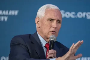 Mike Pence ‘gives evidence to grand jury in Donald Trump election probe’
