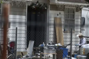 Man kills five people in Texas after family complained about gunfire
