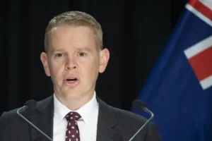 New Zealand premier ‘favours country becoming a republic’