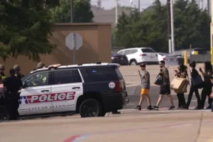 Gunman opens fire at mall, injuring multiple people and killing unknown number