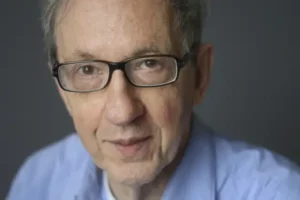 Literary editor Robert Gottlieb dies aged 92