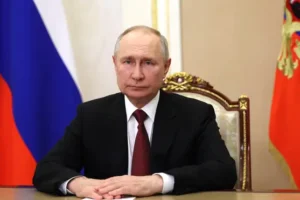 Vladimir Putin thanks Russia for ‘unity’ after aborted rebellion