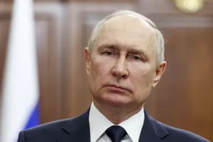 Vladimir Putin condemns ‘traitors’ for playing into hands of Russia’s enemies