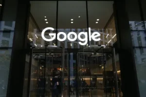 Google to remove news links in Canada over online news law