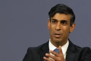 World ‘a long way’ from alliance on AI, Sunak says
