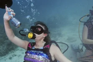 Underwater music show in Florida Keys promotes coral reef protection