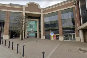 London shopping centre bans unaccompanied children after mass brawl which injured police officers