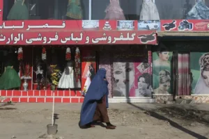 Security forces break up protest by Afghan women against beauty salon ban