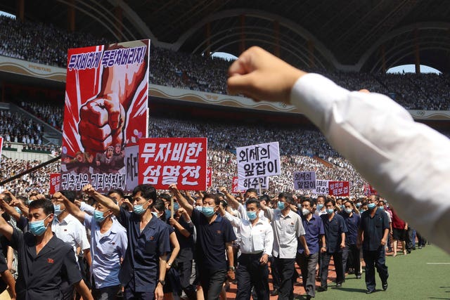 5ae2f647ec1b4d0ea129793e8ee87be1 North Korean rally