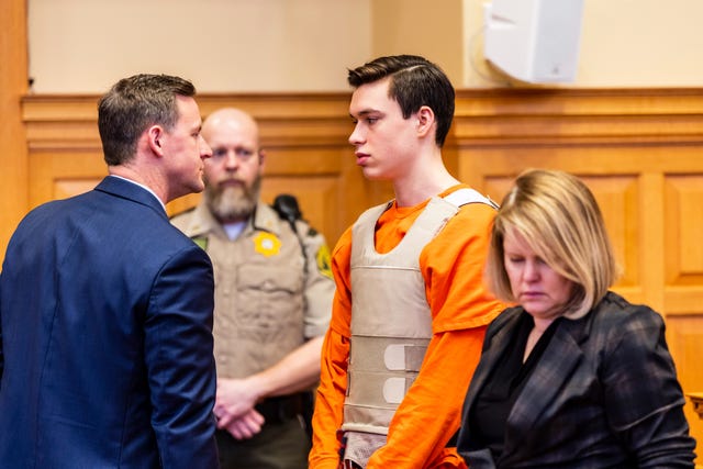 82479f8e31b24b619458395b05b2619c Teacher Death-Teens Charged