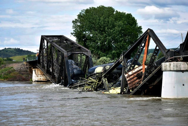 c4581755f51d44689fd4ca7390311e04 APTOPIX Montana Bridge Collapse