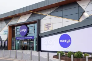 Currys lifts pay for 10,000 UK store staff