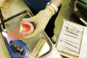 Dentists in Scotland on same contract as junior doctors to take part in strike
