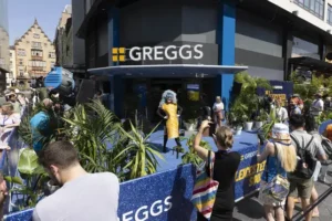 Greggs ends court battle over Leicester Square late-night sausage rolls