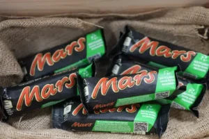 Mars bars given environmentally-friendly new look with paper packaging