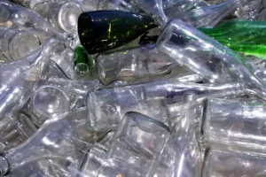 UK ministers knock back call to include glass in Scottish deposit return scheme
