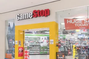 GameStop shares slumps after it fires former Amazon executive