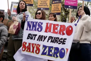 Lack of online voting could end nurses’ strikes, warns RCN leader