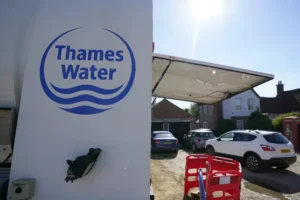 Thames Water working to secure cash as Government draws up nationalisation plan