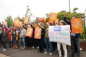 Concern about NHS is rising, survey suggests