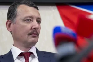 Russia detains hard-line nationalist who accused Putin of weakness in Ukraine