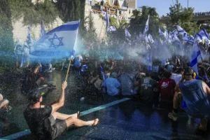 Protests as Israeli parliament takes first major step in Netanyahu’s overhaul