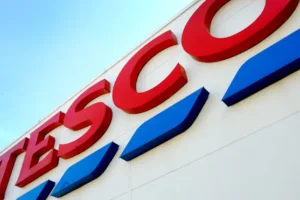 Tesco allows staff to request flexible working from day one, ahead of law change