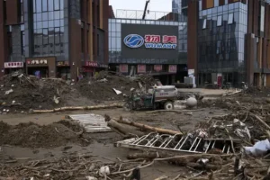 Beijing flooding death toll rises to 33, with more still missing