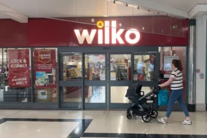 Wilko collapses into administration as 400 shops and 12,000 jobs at risk after last-minute rescue talks collapse