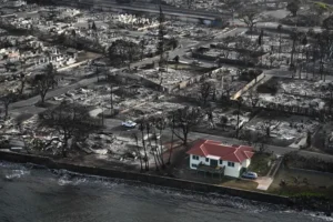 How ‘miracle house’ with red roof survived Maui wildfires