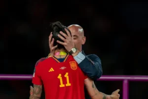 Spanish FA interim president calls emergency meeting after boss Luis Rubiales suspended by FIFA amid kiss scandal