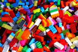 Lego earnings plunge 19% in tougher toy market