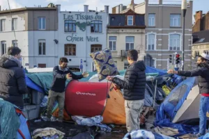 Belgium’s asylum shelters ban single men to make room for families