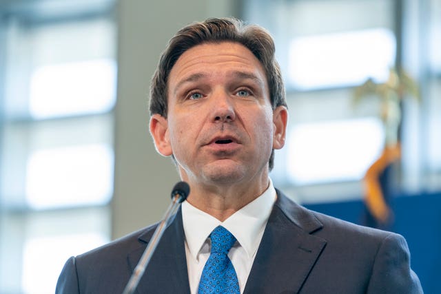 d0101b80b32e41f8a90f550292e7818e Governor Ron DeSantis
