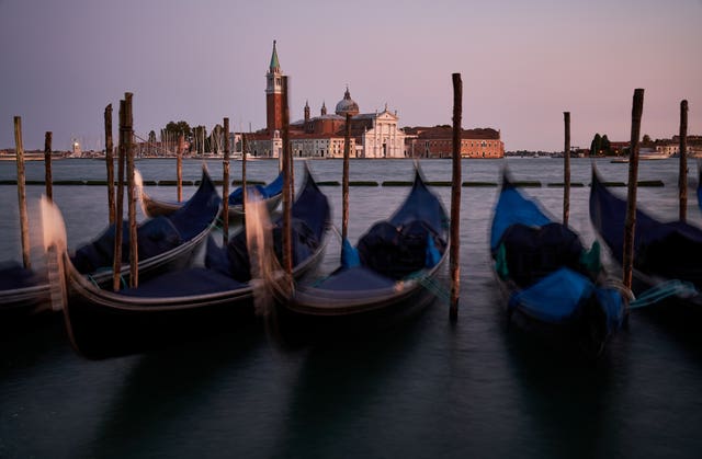 2-47766848 Venice