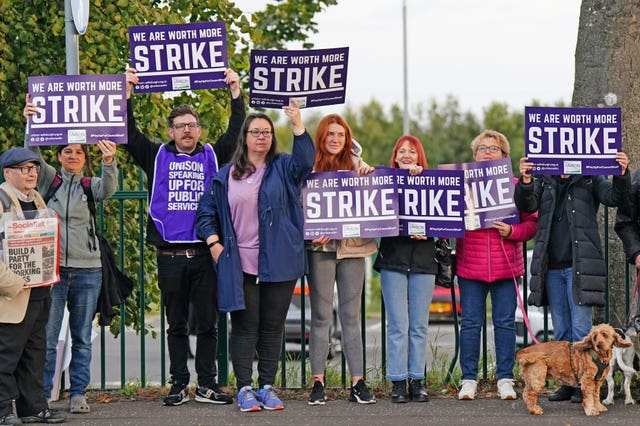 2-73892350 Industrial strike