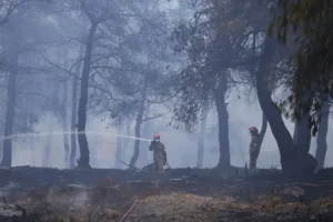 Massive wildfire in north-eastern Greece gradually abating