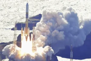 Japan launches lunar lander and X-ray telescope to explore origins of universe