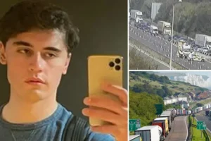 Stretch of M20 motorway heading towards ports shut down as manhunt for escaped terror suspect continues
