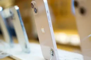 New iPhone expected to switch to USB-C charging port